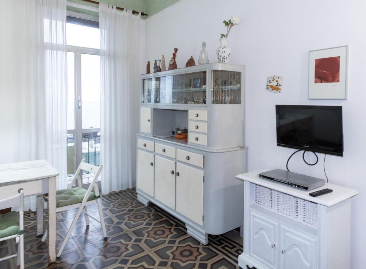 House By The Sea Apartment Albissola Marina Exterior photo