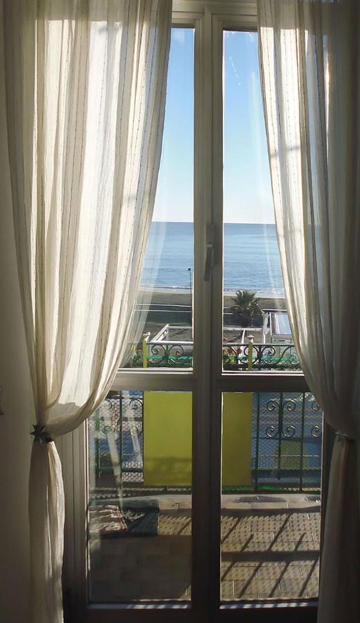 House By The Sea Apartment Albissola Marina Exterior photo